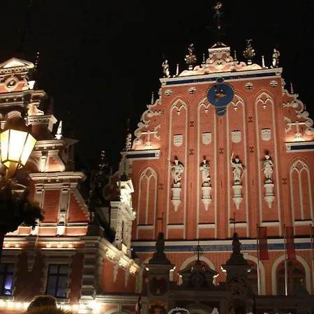 Good Location & Infrastructure *